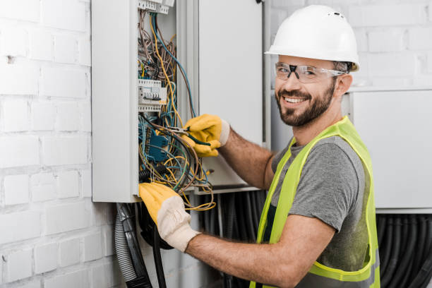 Best Licensed Electrician  in Britton, SD